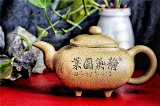 中国卫视|中国国际新闻杂志社工艺美术传播院执行院长吴梅龙